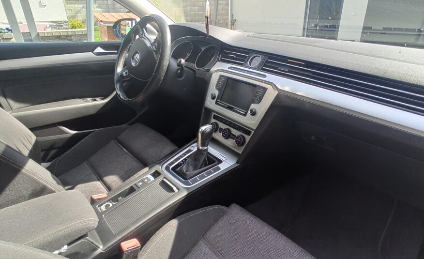 Volkswagen Passat B8 1.6TDI Automat Navi