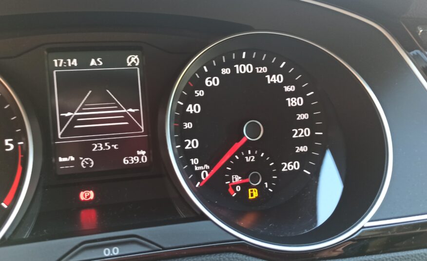 Volkswagen Passat Variant 2.0TDI 128 698 km. Servisná kniha.